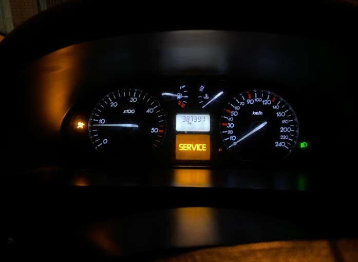 лампочка подушки безопасности горит что делать